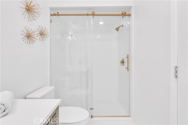 330 W California Boulevard, Pasadena CA: https://media.crmls.org/medias/bd35607a-5d52-4326-bb79-1229ef8ab178.jpg