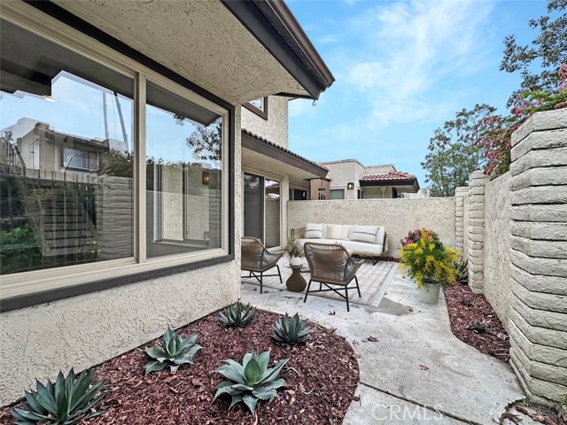 Image 24 of 33 For 9948 Del Rio