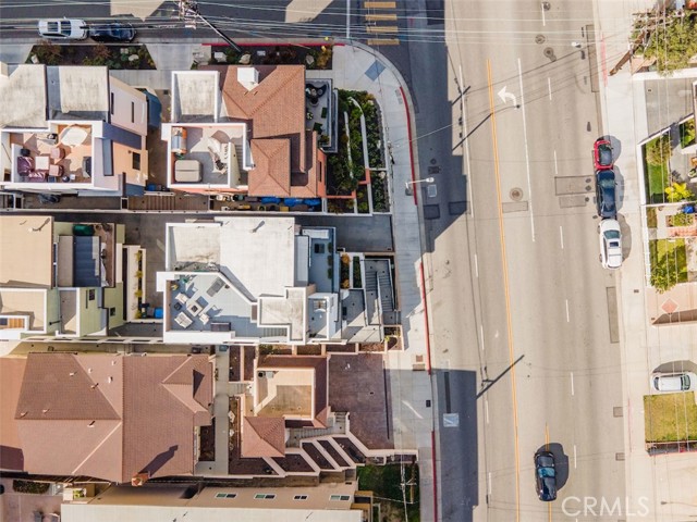 203 Prospect Avenue, Redondo Beach, California 90277, 3 Bedrooms Bedrooms, ,4 BathroomsBathrooms,Residential,Sold,Prospect,SB22038640