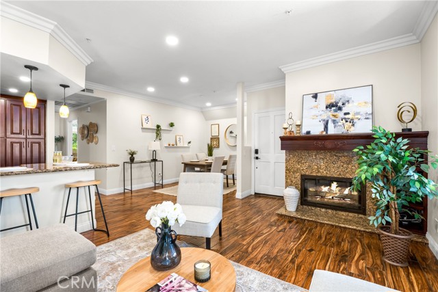 Front Image Thumbnail for CROC26041365