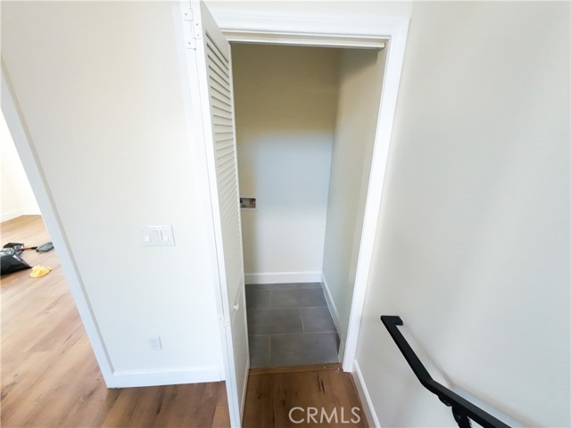 Detail Gallery Image 7 of 27 For 117 E 29th St #117,  Los Angeles,  CA 90011 - 4 Beds | 4/1 Baths