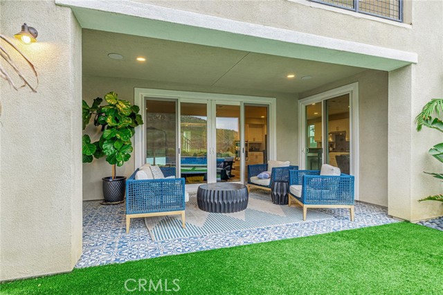 Detail Gallery Image 41 of 67 For 25035 Hidden Willow, Canyon Country,  CA 91387 - 5 Beds | 4 Baths