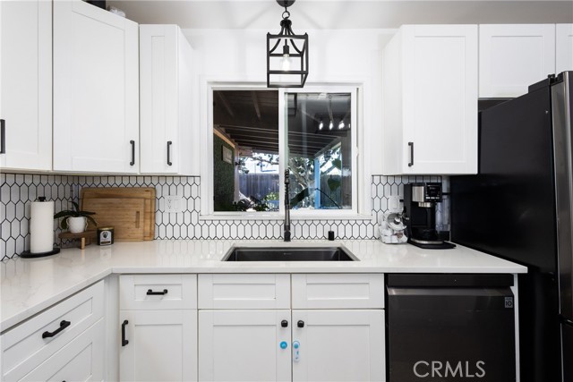 Detail Gallery Image 8 of 42 For 881 Greenacre, Santa Maria,  CA 93455 - 3 Beds | 2 Baths