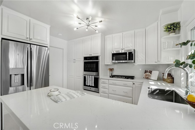 26342 Via Conchita, Mission Viejo CA: https://media.crmls.org/medias/bd3a88b3-d8a5-40e2-8b5b-feb171a9f7e4.jpg