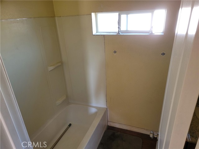 Image 3 for 9226 Croesus Ave, Los Angeles, CA 90002