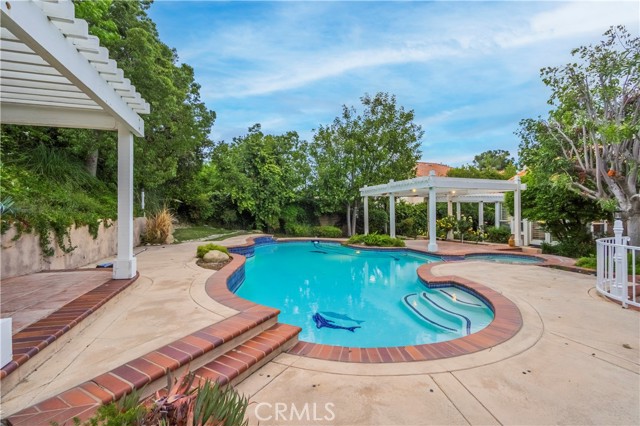 369 Ashbury Lane, Upland CA: https://media.crmls.org/medias/bd3ae0a7-524c-408a-8f07-69a122c78535.jpg