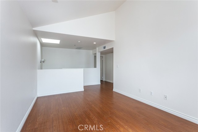 Detail Gallery Image 4 of 8 For 18 Fano St #2,  Arcadia,  CA 91006 - 3 Beds | 2/1 Baths