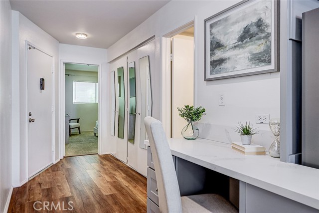 615 Esplanade, Redondo Beach, California 90277, 1 Bedroom Bedrooms, ,1 BathroomBathrooms,Residential,For Sale,Esplanade,SB25196667