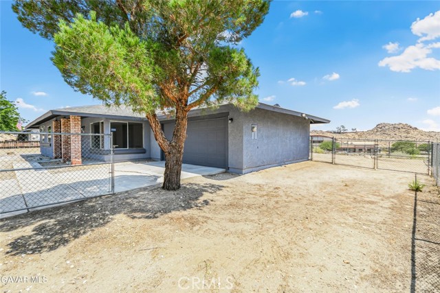 Detail Gallery Image 16 of 20 For 16509 Mackennas Gold Ave, Palmdale,  CA 93591 - 3 Beds | 2 Baths