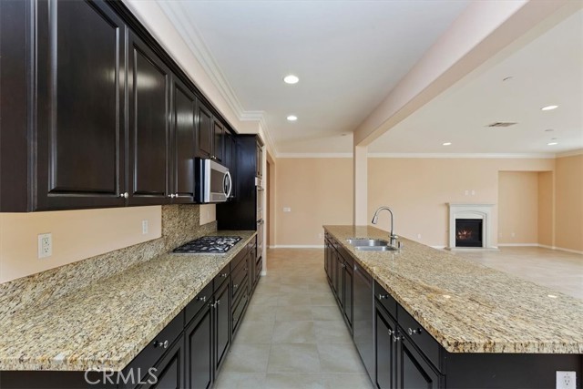 Detail Gallery Image 20 of 40 For 6136 Peregrine Dr, Jurupa Valley,  CA 91752 - 6 Beds | 3/1 Baths
