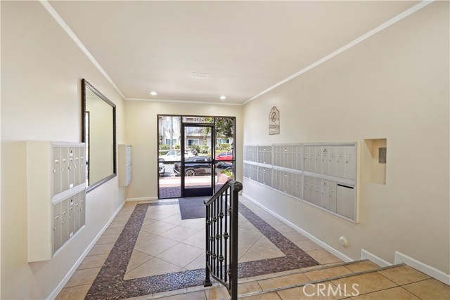 Detail Gallery Image 33 of 36 For 5414 Newcastle Ave #66,  Encino,  CA 91316 - 2 Beds | 2 Baths