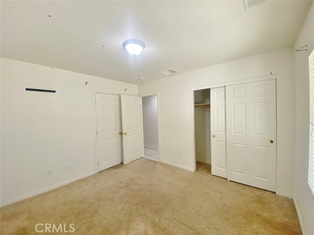 57281 Titian Court, Yucca Valley CA: https://media.crmls.org/medias/bd3c8eca-715e-4b8d-824e-59759049e148.jpg