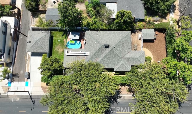 301 S Sunset Canyon Drive, Burbank CA: https://media.crmls.org/medias/bd3d485f-ff08-427e-bd01-19ff62d1b14c.jpg