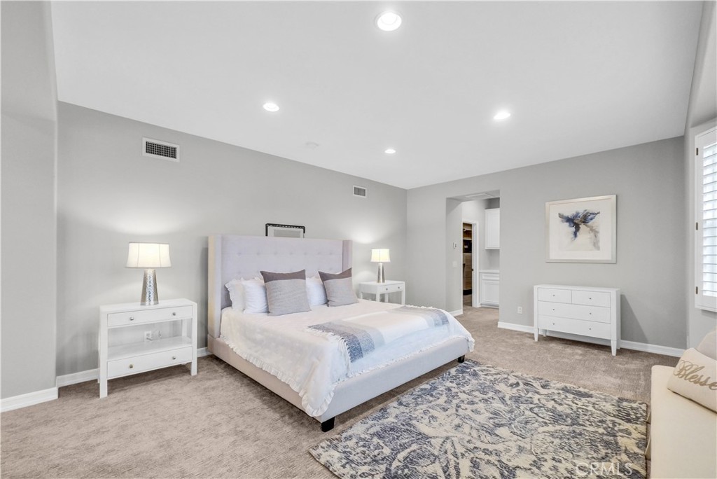 Bd3e48e8 E2d5 47f7 A1b0 518d90a11b4d