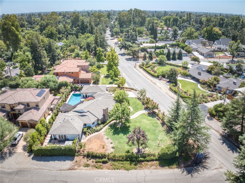 https://media.crmls.org/medias/bd3e6583-6b45-4ea2-aaac-7119acb26787.jpg?preset=X-Large