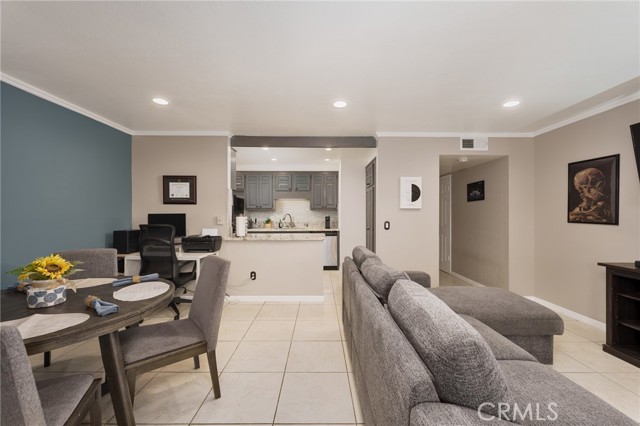 Detail Gallery Image 1 of 15 For 6600 Warner Ave #247,  Huntington Beach,  CA 92647 - 1 Beds | 1 Baths