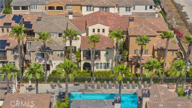 8356 Noelle Drive, Huntington Beach CA: https://media.crmls.org/medias/bd3f4fda-b404-4d71-8cbb-3c3599d8ce96.jpg