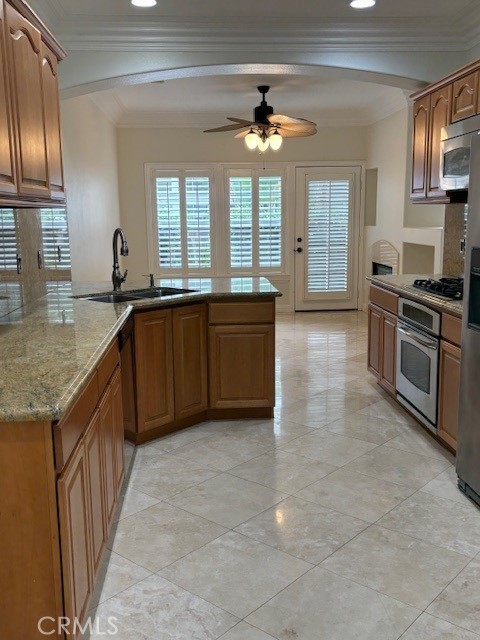 Detail Gallery Image 2 of 24 For 31 Dauphine, Newport Coast,  CA 92657 - 3 Beds | 3 Baths