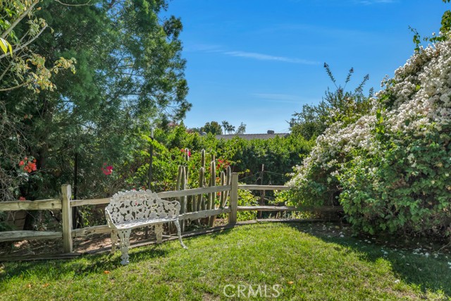 11583 Zelzah Avenue photo 39