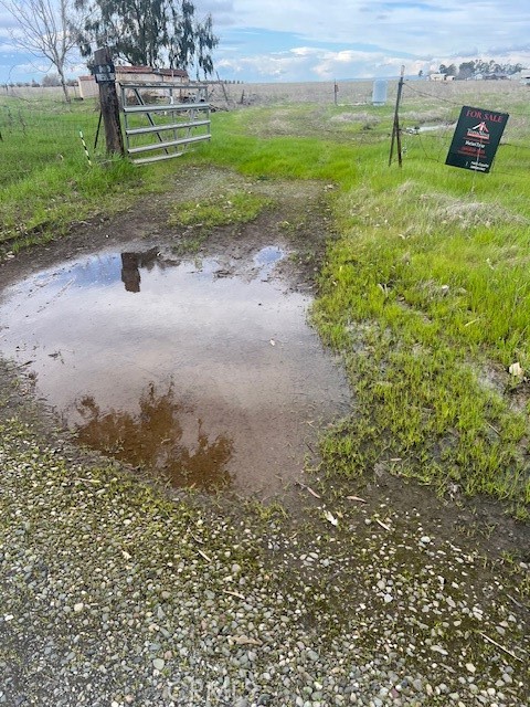 4980 Will T Road, Chico CA: https://media.crmls.org/medias/bd401516-1f77-4ea6-8584-d7874ea0c82a.jpg