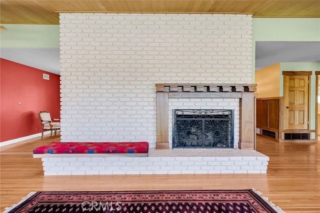 2886 Mcallister Street, Riverside CA: https://media.crmls.org/medias/bd404589-bed8-4276-8618-a712dd4a82ba.jpg