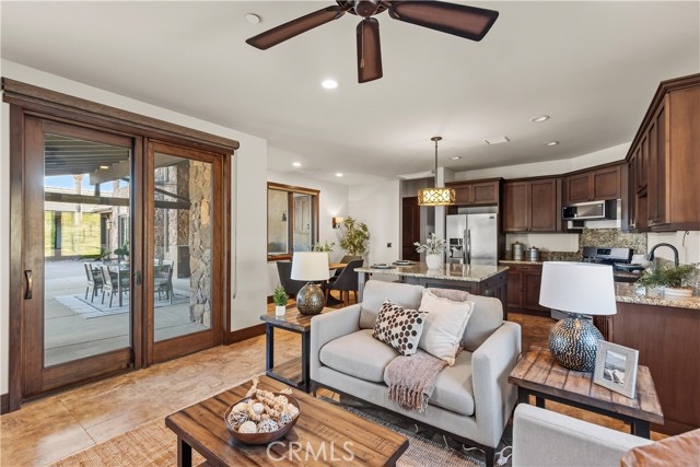 Detail Gallery Image 34 of 72 For 41570 Avenida Bordeaux, Temecula,  CA 92592 - 6 Beds | 4/1 Baths