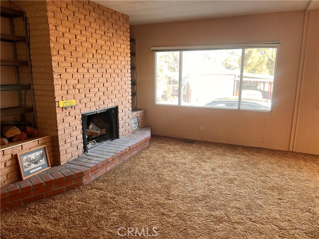 Detail Gallery Image 4 of 32 For 391 Montclair Dr #148,  Big Bear City,  CA 92314 - 2 Beds | 2 Baths