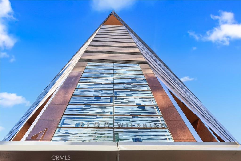 1100 Wilshire Boulevard 3309, Los Angeles, CA 90017