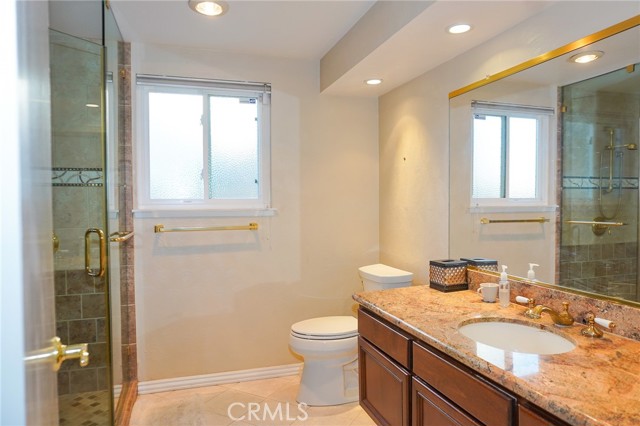 Detail Gallery Image 22 of 29 For 9901 Westhaven Cir, Westminster,  CA 92683 - 4 Beds | 2 Baths