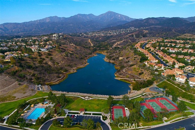 7 Mariposa, Rancho Santa Margarita CA: https://media.crmls.org/medias/bd43413a-6ce8-41a8-9f89-7312d411bbce.jpg