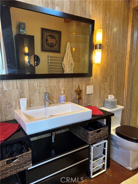 5327 Marina Pacifica N Drive, Long Beach CA: https://media.crmls.org/medias/bd43c573-a929-452f-b0b1-4a56e6d01ae4.jpg