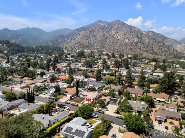 Detail Gallery Image 25 of 26 For 13678 Marchant Ave, Sylmar,  CA 91342 - 3 Beds | 2 Baths