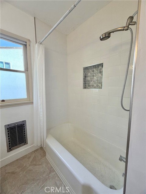 Detail Gallery Image 13 of 19 For 2408 Hitchcock, Alhambra,  CA 91803 - 3 Beds | 2 Baths