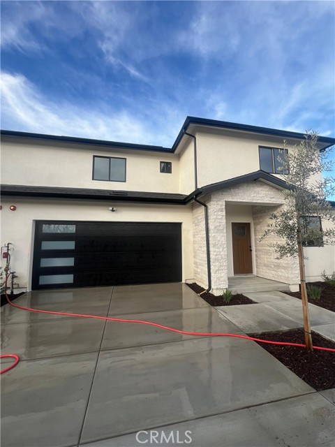 Detail Gallery Image 3 of 25 For 11186 Vernon Ave a,  Chino,  CA 91710 - 5 Beds | 3 Baths