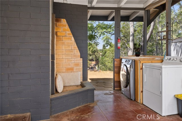 Bd44eae6 6389 428e 8b85 8f927aaf3e4c