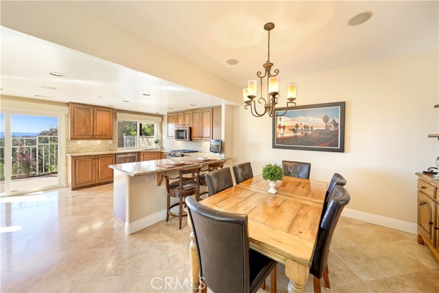 Detail Gallery Image 9 of 30 For 906 via Presa, San Clemente,  CA 92672 - 3 Beds | 2/1 Baths