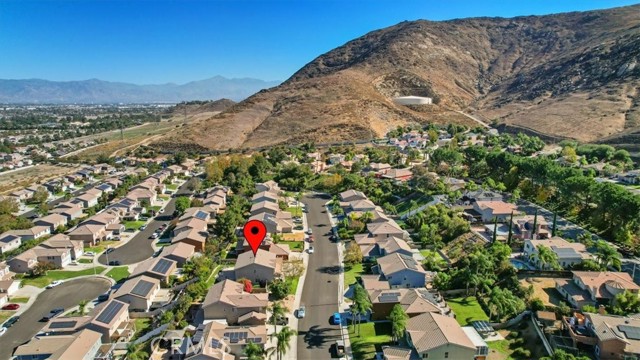 Detail Gallery Image 38 of 39 For 17036 La Vida Ct, Fontana,  CA 92337 - 4 Beds | 2/1 Baths