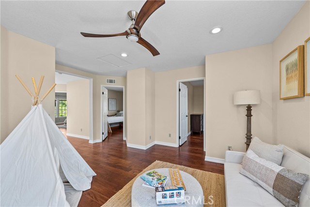 Detail Gallery Image 39 of 60 For 25009 Wintergreen Ct, Stevenson Ranch,  CA 91381 - 4 Beds | 3 Baths