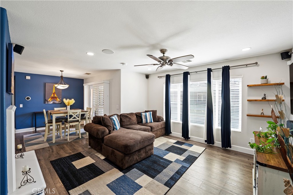 19347 Laroda Lane