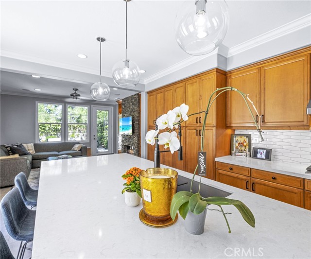 45 Coriander, Irvine CA: https://media.crmls.org/medias/bd4677c1-5212-4b35-857e-faca732db5ac.jpg