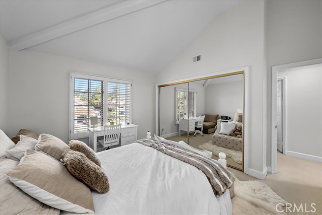 Upstairs bedroom (3)