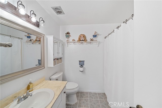 Detail Gallery Image 16 of 29 For 6095 Wren Ct, Riverside,  CA 92504 - 4 Beds | 2 Baths