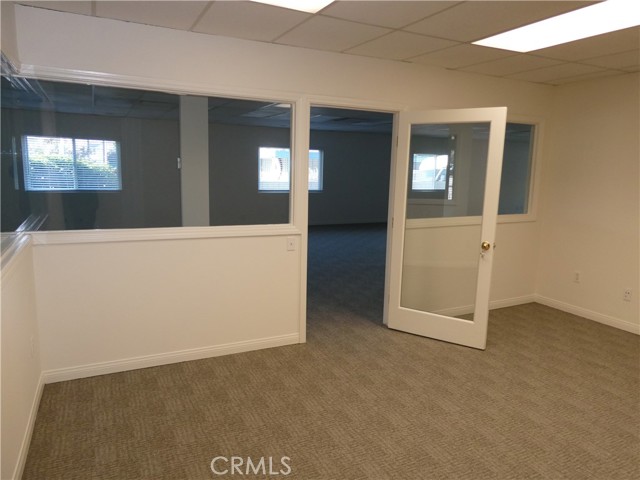 447 Burchett Street, Glendale, California 91203, ,Commercial Sale,For Sale,447 Burchett Street,CRGD23004480