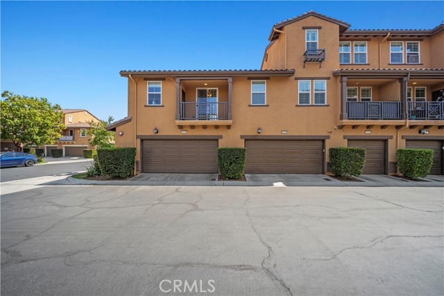 28507 Herrera Street, Valencia CA: https://media.crmls.org/medias/bd485588-351a-4df5-a9e6-6cc3ca1e2af2.jpg