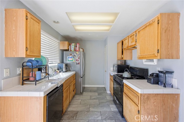 Detail Gallery Image 19 of 41 For 11735 Star, Adelanto,  CA 92301 - 3 Beds | 2 Baths