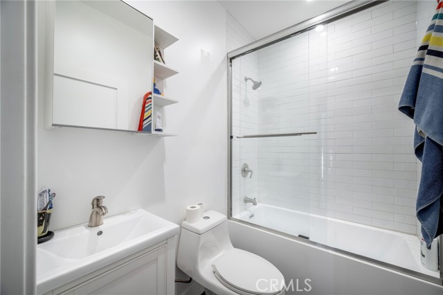 Detail Gallery Image 14 of 30 For 5826 Craner Ave, North Hollywood,  CA 91601 - – Beds | – Baths