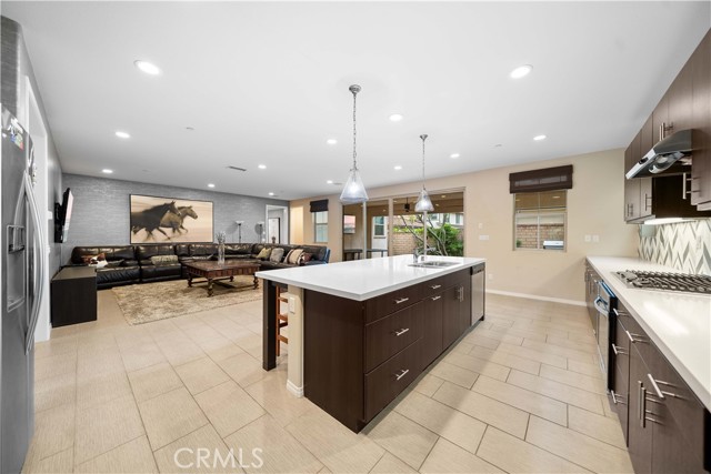 3942 Alexander Ave, Ontario CA: https://media.crmls.org/medias/bd494f77-b4d5-4496-910e-83c850204506.jpg