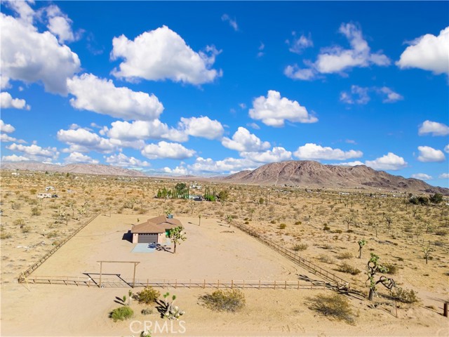 Detail Gallery Image 31 of 41 For 58752 Stearman Rd, Landers,  CA 92285 - 2 Beds | 2 Baths