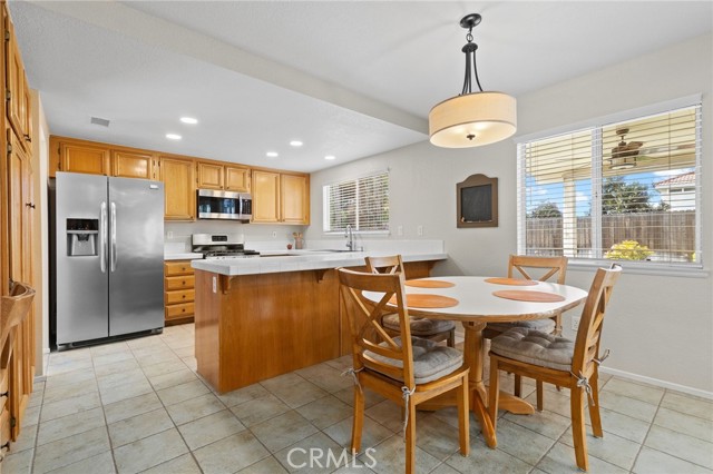 Detail Gallery Image 13 of 40 For 39495 Seven Oaks, Murrieta,  CA 92562 - 4 Beds | 3 Baths