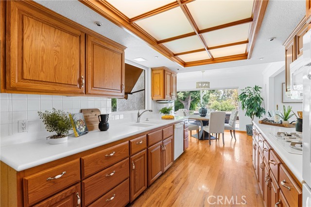 Image 13 of 43 For 15518 Olive Branch Drive